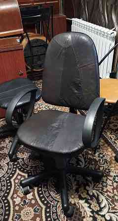 Кресло компьютерное.кожа. Донецк