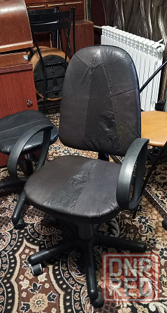 Кресло компьютерное.кожа. Донецк - изображение 1