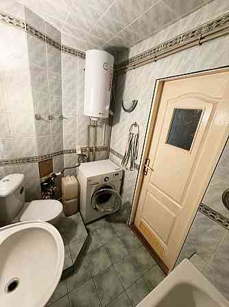 Сдам 2-х ком в Ворошиловском р-не, пл. Ленина, Филармония. Накопительный бак. Коммунальные включены. Донецк