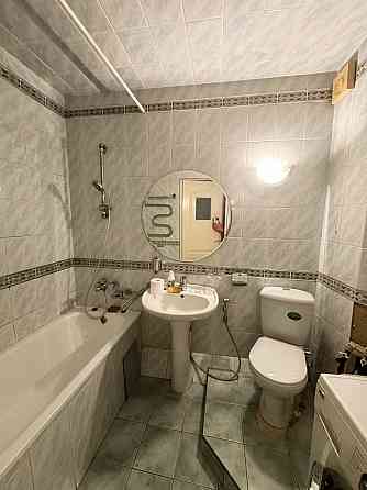 Сдам 2-х ком в Ворошиловском р-не, пл. Ленина, Филармония. Накопительный бак. Коммунальные включены. Донецк