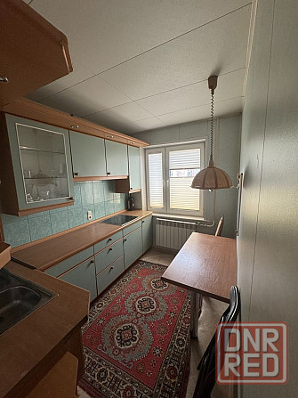 Сдам 2-х ком в Ворошиловском р-не, пл. Ленина, Филармония. Накопительный бак. Коммунальные включены. Донецк - изображение 1