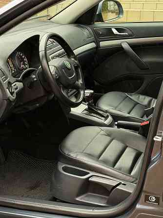 Шикарная Skoda Octavia 1.8 AT Донецк