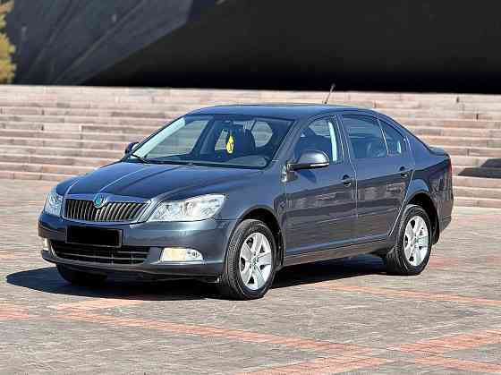 Шикарная Skoda Octavia 1.8 AT Донецк