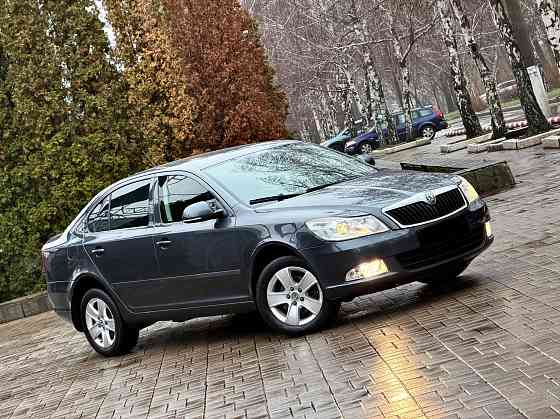 Шикарная Skoda Octavia 1.8 AT Донецк