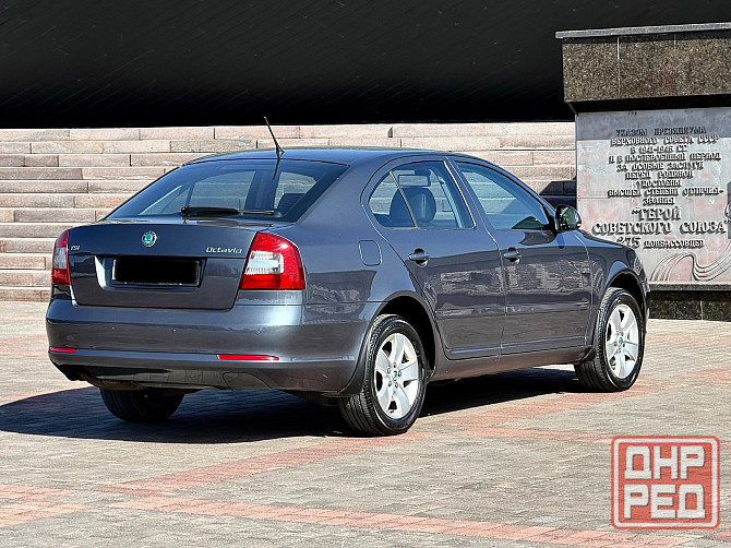 Шикарная Skoda Octavia 1.8 AT Донецк - изображение 2