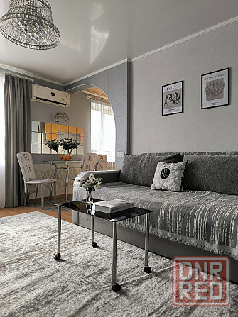 Продаётся уютная 2-комнатная квартира с дизайнерским ремонтом в самом центре города, пр. Дзержинског Донецк - изображение 4