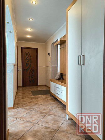 Продаётся уютная 2-комнатная квартира с дизайнерским ремонтом в самом центре города, пр. Дзержинског Донецк - изображение 10