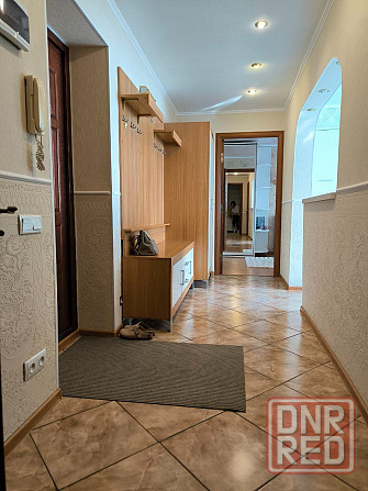 Продаётся уютная 2-комнатная квартира с дизайнерским ремонтом в самом центре города, пр. Дзержинског Донецк - изображение 9