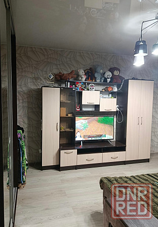 Продается 2х ком квартира.Мкр Зеленый Макеевка - изображение 4