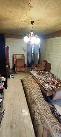 Продам 2 комнатную квартиру в Ленинском районе. Ориентир детская стоматология на ленинском проспект Донецк