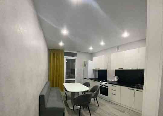 Сдаю двухкомнатную квартиру 62.0 м² этаж 4, город Донецк, Донецк