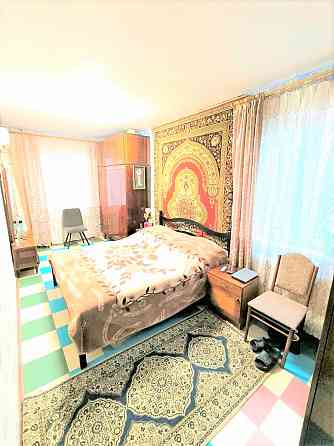 2-х комн. квартира в жилом состоянии, Калининский рынок/ул. Цусимская. Донецк