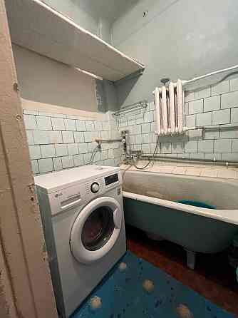Продам 2 к.кв. Бакинских Комиссаров 101 Донецк