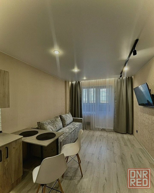 Сдаю студию 23.0 м² этаж 8/10 город Донецк, Ворошиловский район, улица Розы Люксембург. Донецк - изображение 1
