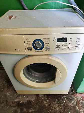 Продам стиральную машинку LG 5кг Макеевка