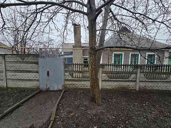 Продам газифицированный дом, Макеевка, Горняцкий р-н, ориентир- Шоколад. Макеевка