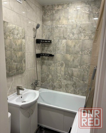 Сдаю однокомнатную квартиру 31.0 м² этаж 4/9 город Донецк, Киевский район, улица Челюскинцев. Донецк - изображение 3
