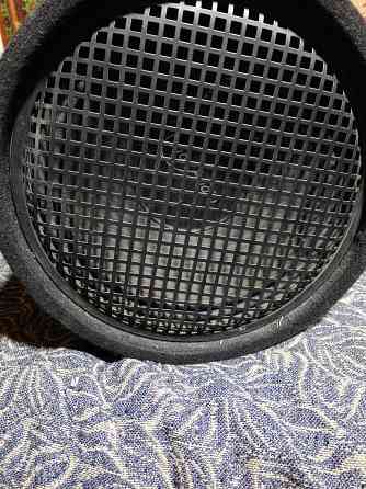 Сабик и усилитель в авто Макеевка