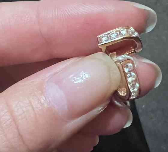 Золотые сережки детские+цепочка( с этикетками) Донецк