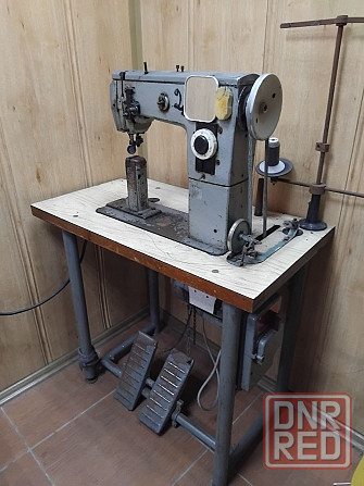Продаю швейная машина 332 кл Донецк - изображение 1
