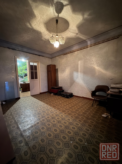 Продажа 2-комнатной квартиры 2/5, в самом центре Макеевки, ул. Московская, ориентир вареничная Макеевка - изображение 1