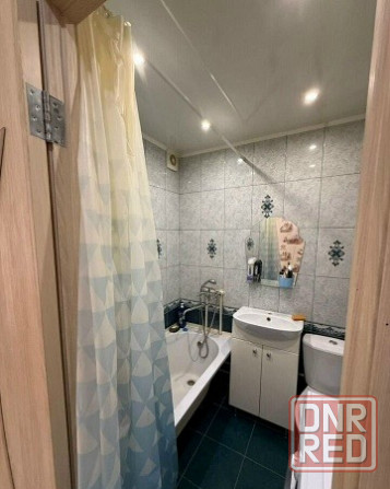 Сдаю однокомнатную квартиру 30.0 м² этаж 7/9 город Донецк, Кировский район Донецк - изображение 2