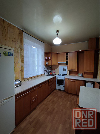 Продам дом в Макеевке Червоногвардейский район пос. Комсомольский Макеевка - изображение 3