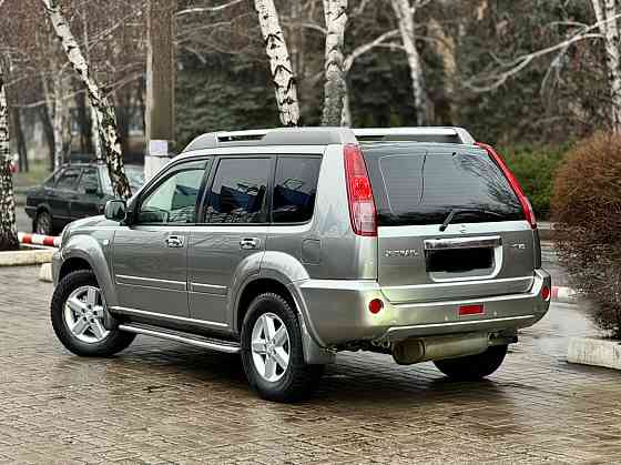 Шикарный Nissan X-Trail Донецк