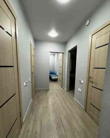 Сдаю двухкомнатную квартиру 57.0 м² этаж 1/5 город Донецк, Калининский район Донецк