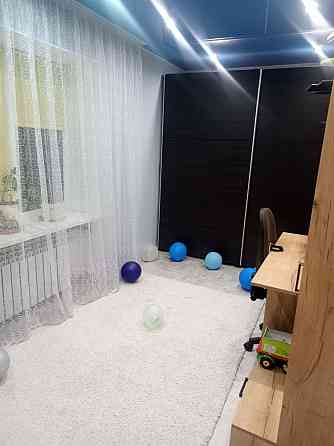 Продам 2 к квартиру в кирпичном доме с ремонтом площадь Буденного Донецк