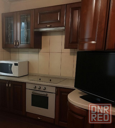 2комнатная в калининском районе по проспекту ильича Донецк - изображение 1