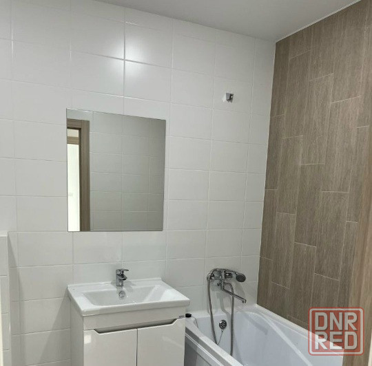 Сдаю однокомнатную квартиру 39.0 м² этаж 5 город Донецк, Ленинский район Донецк - изображение 2