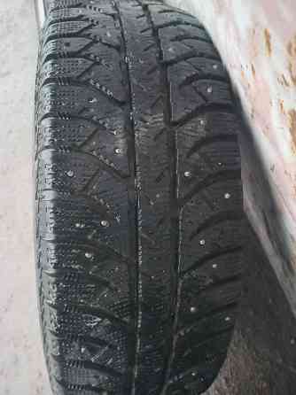 Продаю колёса на ниву с зимней резиной Донецк