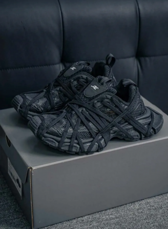 Balenciaga Макеевка