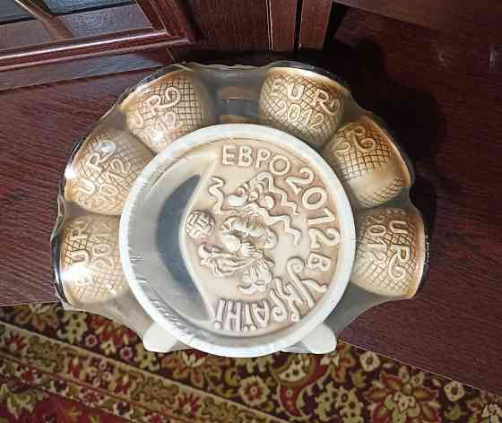 Штоф и стопки ( набор ) евро 2012 новый Донецк