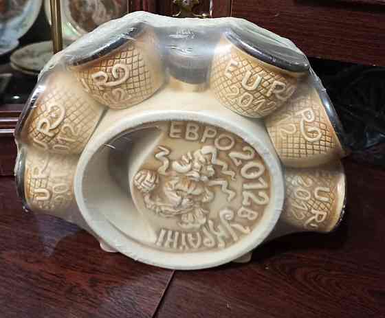 Штоф и стопки ( набор ) евро 2012 новый Донецк