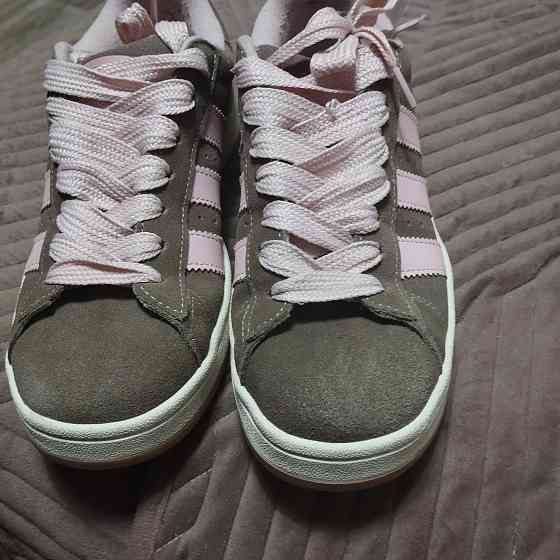 Кроссовки, 39 размер Макеевка