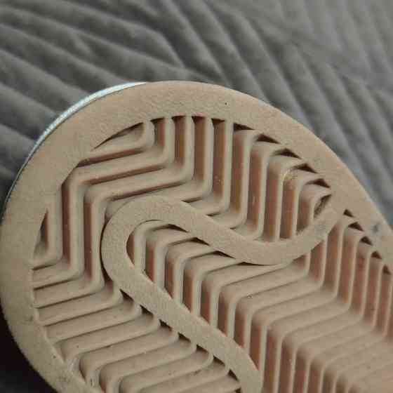 Кроссовки, 39 размер Макеевка