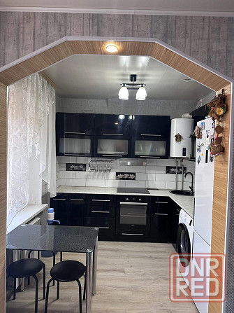 Продажа 2 ком.кв с ремонтом Кировский Рик Донецк - изображение 1