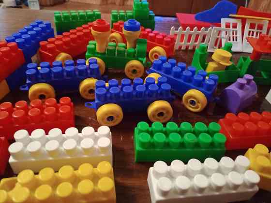 Конструктор блочный детский Донецк