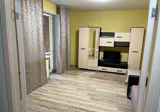 сдам однушку в районе ваза г. донецк Донецк