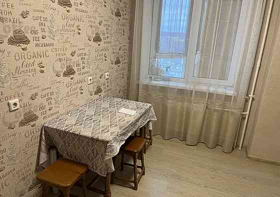 сдам однушку в районе ваза г. донецк Донецк