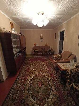 Продам квартиру 3 комнатную 2/4 Город Макеевка, Коммунар (п. Нижняя Крынка) Макеевка