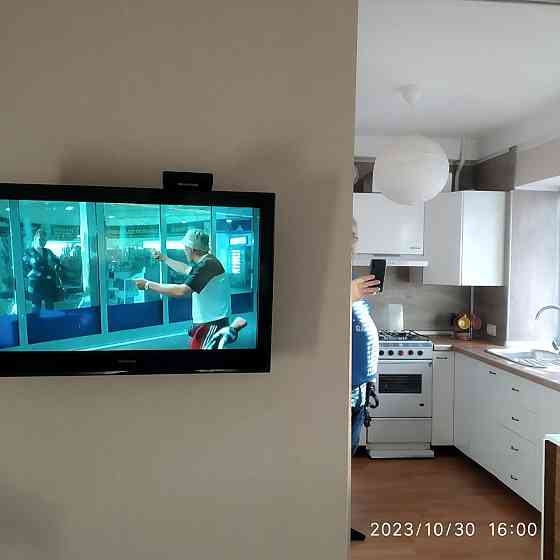 Сдам отличную 2 в Центре Донецка с накопительным баком! Донецк