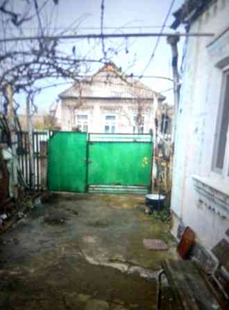 Продам добротный дом в Ильичевском р-не , поселок Украина Мариуполь