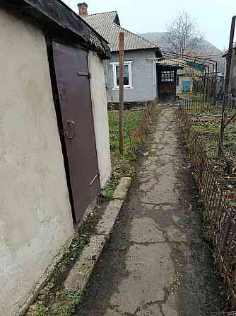 Благоустроенный дом в Пролетарском районе Донецк