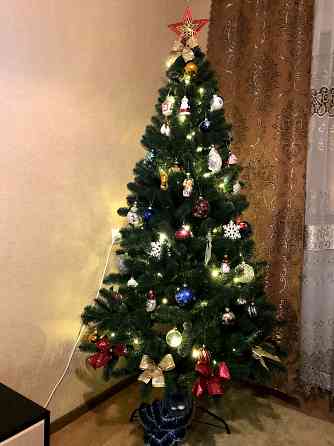 Литая искусственная ёлка 180 см Донецк