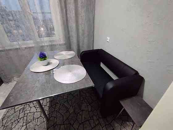 Сдаю квартиру в Ильичёвском районе. Удобное расположение возле остановок. Двушка. Мариуполь