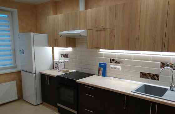 Сдается: 1 комнатная квартира . Кировский район . Мирный Донецк