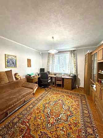 Продажа отличной 3-х комнатной квартиры в Кировском районе Донецка Донецк